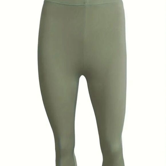 NWOT Olive Green Capris - Picture 4 of 11